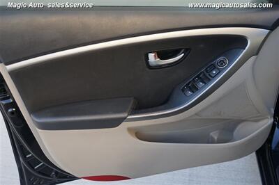 2013 Hyundai ELANTRA GT   - Photo 9 - Phoenix, AZ 85034