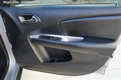 2018 Dodge Journey SXT - Photo 15 - Phoenix, AZ 85034