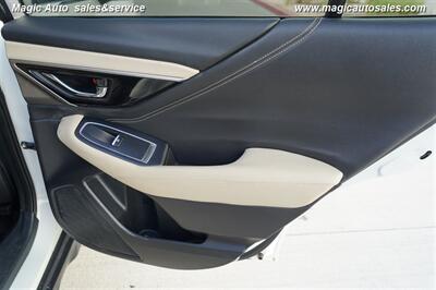 2021 Subaru Outback Limited   - Photo 20 - Phoenix, AZ 85034