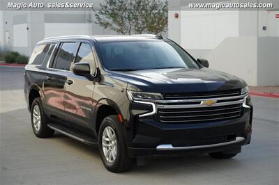 2023 Chevrolet Suburban LT   - Photo 3 - Phoenix, AZ 85034