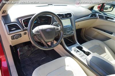 2020 Ford Fusion SE   - Photo 6 - Phoenix, AZ 85034