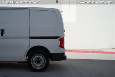 2017 Nissan NV200 S - Photo 12 - Phoenix, AZ 85034