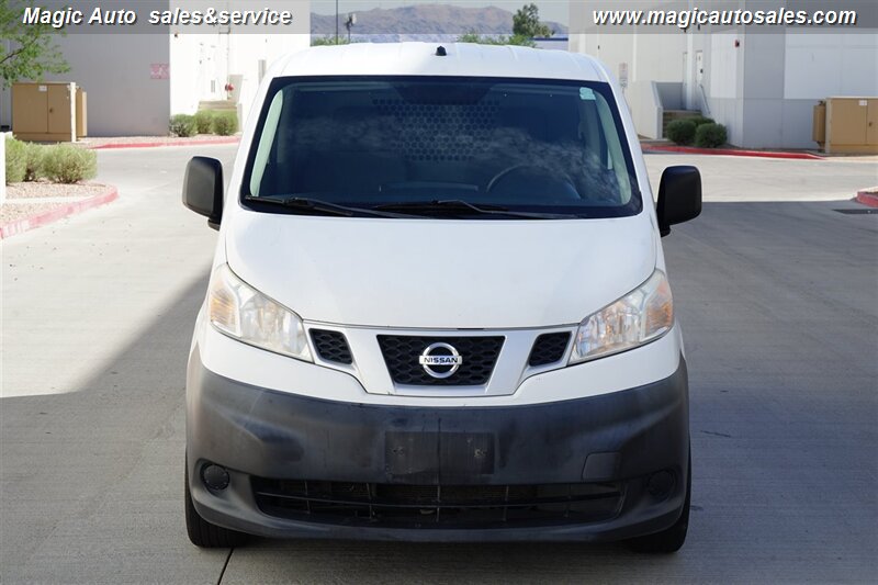 2017 Nissan NV200 S  