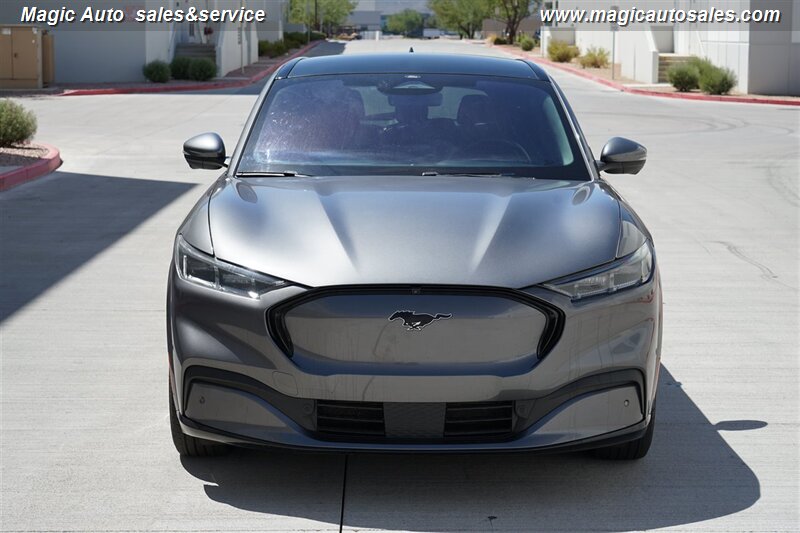 2021 Ford Mustang Mach-E Premium  