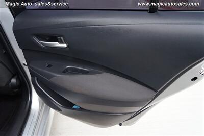 2021 Toyota Corolla Hybrid LE - Photo 20 - Phoenix, AZ 85034