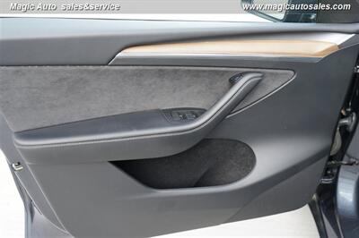 2023 Tesla Model Y  Base - Photo 18 - Phoenix, AZ 85034