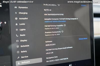 2023 Tesla Model Y  Base - Photo 17 - Phoenix, AZ 85034