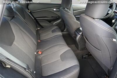2016 Dodge Dart SXT   - Photo 19 - Phoenix, AZ 85034