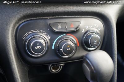 2016 Dodge Dart SXT   - Photo 27 - Phoenix, AZ 85034