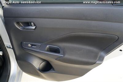 2021 Nissan Versa SV - Photo 19 - Phoenix, AZ 85034