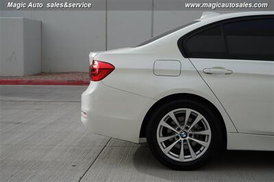 2018 BMW 320i   - Photo 11 - Phoenix, AZ 85034