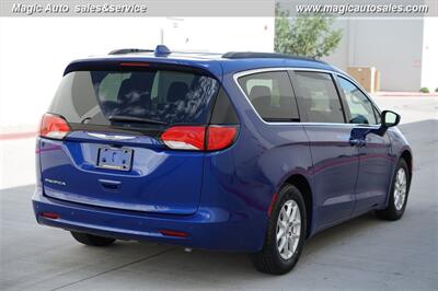 2019 Chrysler Pacifica Touring   - Photo 6 - Phoenix, AZ 85034