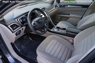 2019 Ford Fusion SE - Photo 14 - Phoenix, AZ 85034