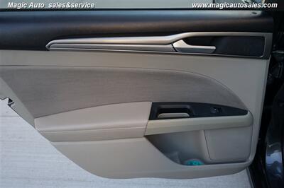 2019 Ford Fusion SE - Photo 21 - Phoenix, AZ 85034