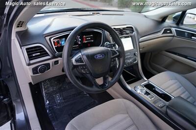 2019 Ford Fusion SE - Photo 15 - Phoenix, AZ 85034