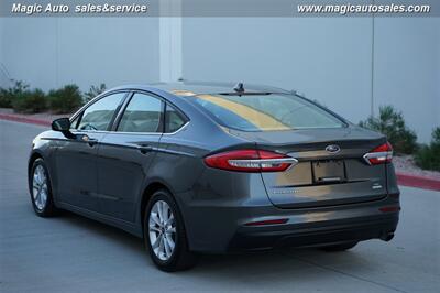 2019 Ford Fusion SE - Photo 4 - Phoenix, AZ 85034