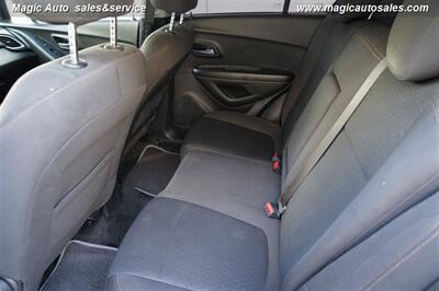 2021 Chevrolet Trax LS   - Photo 22 - Phoenix, AZ 85034