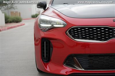 2022 Kia Stinger GT1   - Photo 13 - Phoenix, AZ 85034