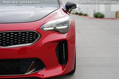 2022 Kia Stinger GT1   - Photo 14 - Phoenix, AZ 85034