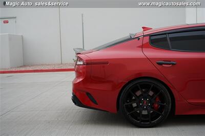2022 Kia Stinger GT1   - Photo 10 - Phoenix, AZ 85034