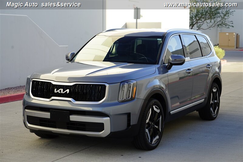 2023 Kia Telluride EX  