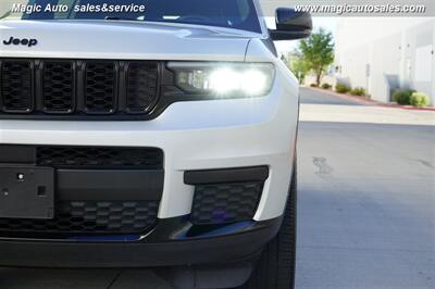 2023 Jeep Grand Cherokee L Altitude   - Photo 14 - Phoenix, AZ 85034