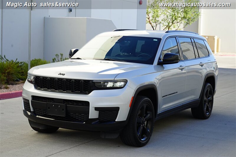 2023 Jeep Grand Cherokee L Altitude  