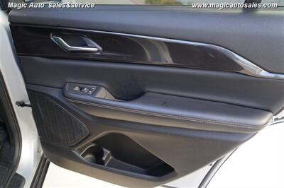 2023 Jeep Grand Cherokee L Altitude   - Photo 25 - Phoenix, AZ 85034