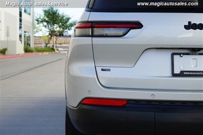 2023 Jeep Grand Cherokee L Altitude   - Photo 15 - Phoenix, AZ 85034