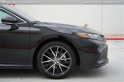 2023 Toyota Camry SE   - Photo 8 - Phoenix, AZ 85034