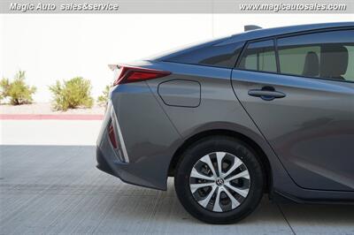 2020 Toyota Prius Prime XLE   - Photo 9 - Phoenix, AZ 85034