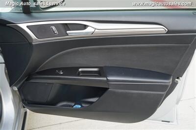 2017 Ford Fusion SE   - Photo 17 - Phoenix, AZ 85034