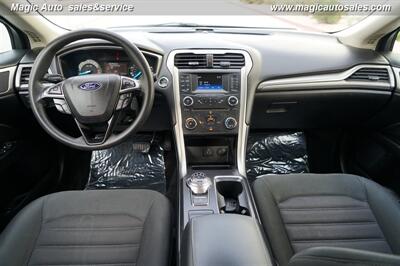 2017 Ford Fusion SE   - Photo 21 - Phoenix, AZ 85034