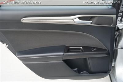 2017 Ford Fusion SE   - Photo 19 - Phoenix, AZ 85034