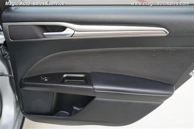 2017 Ford Fusion SE   - Photo 18 - Phoenix, AZ 85034