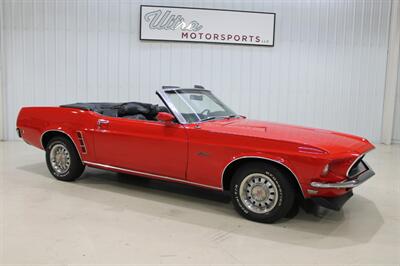 1969 Ford Mustang   - Photo 1 - Fort Wayne, IN 46804