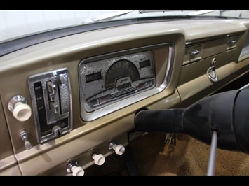 1969 Jeep Wagoneer   - Photo 23 - Fort Wayne, IN 46804