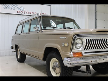 1969 Jeep Wagoneer   - Photo 5 - Fort Wayne, IN 46804