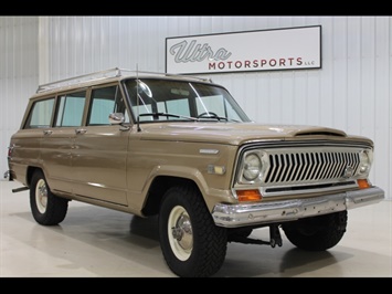 1969 Jeep Wagoneer   - Photo 3 - Fort Wayne, IN 46804