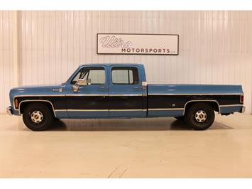 1977 Chevrolet Silverado c20   - Photo 1 - Fort Wayne, IN 46804