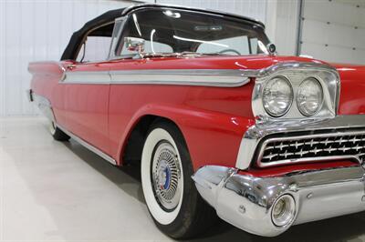 1959 Ford Fairlane Galaxie Sunliner   - Photo 6 - Fort Wayne, IN 46804