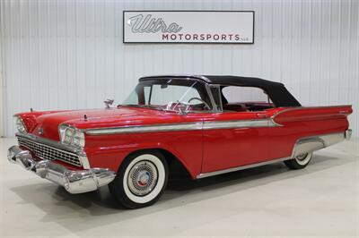 1959 Ford Fairlane Galaxie Sunliner   - Photo 3 - Fort Wayne, IN 46804