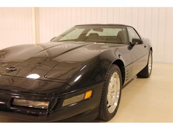 1994 Chevrolet Corvette   - Photo 8 - Fort Wayne, IN 46804