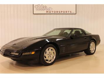 1994 Chevrolet Corvette   - Photo 3 - Fort Wayne, IN 46804