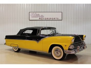 1955 Ford Fairlane Sunliner Convertible   - Photo 2 - Fort Wayne, IN 46804