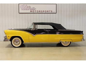 1955 Ford Fairlane Sunliner Convertible   - Photo 4 - Fort Wayne, IN 46804