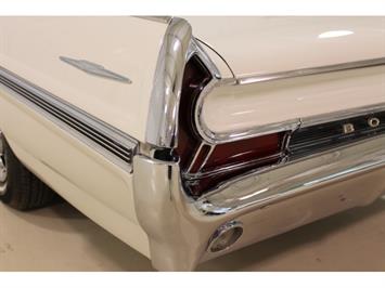 1962 Pontiac Bonneville Convertible   - Photo 18 - Fort Wayne, IN 46804