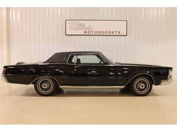 1969 Lincoln Continental Mark III   - Photo 2 - Fort Wayne, IN 46804