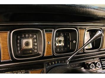 1969 Lincoln Continental Mark III   - Photo 28 - Fort Wayne, IN 46804