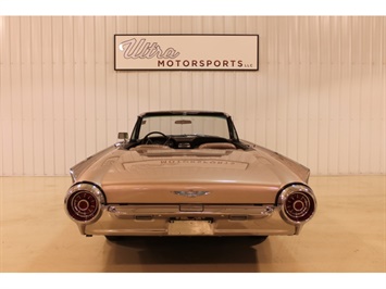 1963 Ford Thunderbird Convertible   - Photo 13 - Fort Wayne, IN 46804